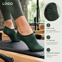 Chaussettes de Pilates antidérapantes vert forêt à rayures grises, coupe basse, invisibles, pour studio, semelle intégrale, production en gros, évaluation des motifs, classification des tailles