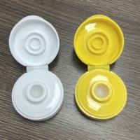 Répertoire des fabricants 33-400, 38-400 jupe côtelée à charnière flip top snap cap avec valve en silicone