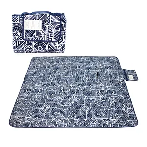 Extra Large Waterproof Sand Proof Camping Blanket Beach Mat Lightweight Folding Travel Outdoor Picnic Mat For Family Park Beach