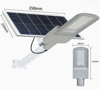 Lampadaires solaires LED étanches IP66 DC 200W ROHS pour usage routier, structure en alliage d'aluminium, télécommande, lumière du jour 6000K