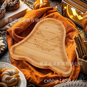 Plateau de Noël en bambou et bois massif pour desserts, apéritifs et plus encore - Product Image 2