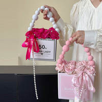 Panier à fleurs en papier ajouré pliable portable de style INS, sac à main, boîte cadeau pour l'emballage de bouquets de fleurs