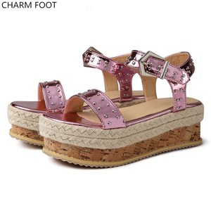 2020 nuovi arrivi delle donne del ribattino Incunea I <span class=keywords><strong>sandali</strong></span> della piattaforma - Product Image 5