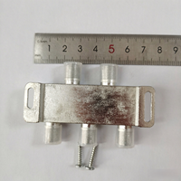 Adaptateur de conversion d'antenne 2G à quatre canaux 5-2500 MHz, connecteur TV, répartiteur en ABS/alliage de zinc