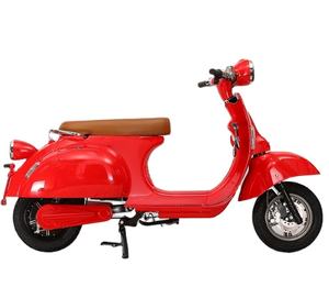 2025 vendita calda Citycoco <span class=keywords><strong>Vintage</strong></span> 2000W <span class=keywords><strong>Scooter</strong></span> elettrico in lega di alluminio rimovibile batteria al litio certificato EEC digitale 200kg - Product Image 1