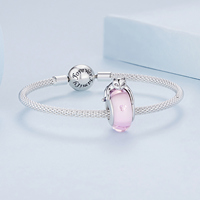 Breloque chat plaquée argent avec incrustation de cœur en cristal rose, pendentif animal mignon, bijou unisexe, cadeau