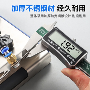 Herramienta de Biselado para Amoladora Angular Niu Xiang, Protector de Bordes de Azulejos de Acero Inoxidable a 45 Grados, Diseño Industrial Portátil - Product Image 5