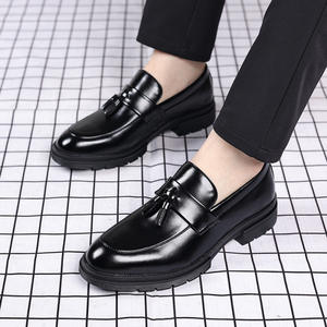 Nouvelles Chaussures Oxford en Cuir Imperméables Artisanales de Luxe Décontractées Britanniques pour Hommes – Idéales pour Mariage, Bureau et Tenues Professionnelles - Product Image 5