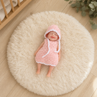 Poupée Reborn en Silicone Intégral de 6 Pouces, Bébé Endormi avec Bonnet au Crochet et Barboteuse à Bordure Blanche, Poupée Nouveau-né pour Jeu d'Imitation
