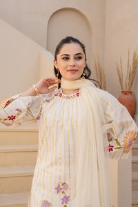 Shalwar Kameez Punjabi de Estilo Indio y Pakistaní con Forro de Algodón Puro y Bordado Completo para Mujer, Kurti para Bodas, Fiestas y Celebraciones - Product Image 3