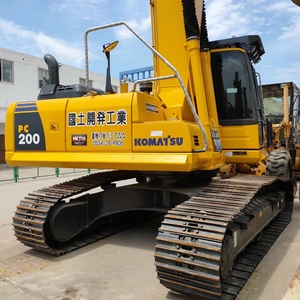 Excavadora de cadenas usada Komatsu PC200-8 PC200-8MO PC200-8N1 de 20 toneladas de alta calidad con pocas horas de trabajo, en oferta. - Product Image 3
