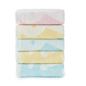 Serviette de bain pour enfants en coton pur, motif dessin animé, 34x75cm, douce, absorbante, respectueuse de la peau, rectangulaire, pour usage domestique, bleu, rose, jaune, motif lapin - Product Image 5