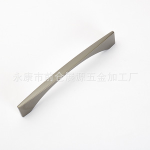 Poignée de meuble en alliage de zinc noir mat, forme barre, design minimaliste, accessoire de quincaillerie durable - Product Image 4