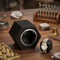 Remontoir de montre de luxe hexagonal en cuir PU avec lunette électroplaquée, série connectable 6 couleurs, boîtier pour marques professionnelles en ligne
