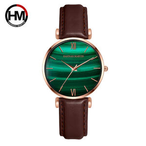 Montre-bracelet analogique étanche pour femme HANNAH <span class=keywords><strong>MARTIN</strong></span> 152 de luxe avec <span class=keywords><strong>pierre</strong></span> verte, bracelet en cuir, en stock - Product Image 1