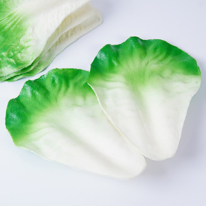 Modelo de hoja de lechuga vegetal simulada en PU suave, escala 1:1. Incluye también un accesorio fotográfico para simular comida. - Product Image 5