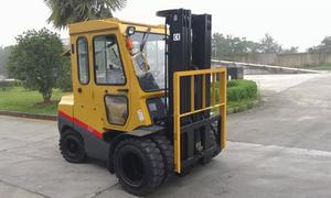 Xe Nâng Heli Xe Nâng Diesel 2 Tấn 2.5 Tấn 3 Tấn Xe Nâng Phuộc Diesel Kiểu TCM Với Động Cơ Nissan TD27 - Product Image 6