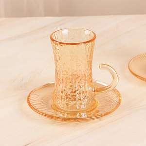 Ensemble <span class=keywords><strong>de</strong></span> tasses à café et soucoupes en verre ambré <span class=keywords><strong>de</strong></span> style moyen-oriental <span class=keywords><strong>de</strong></span> 90ml pour le thé <span class=keywords><strong>de</strong></span> l'après-midi et <span class=keywords><strong>la</strong></span> maison, emballé dans un carton, 12 pièces - Product Image 3