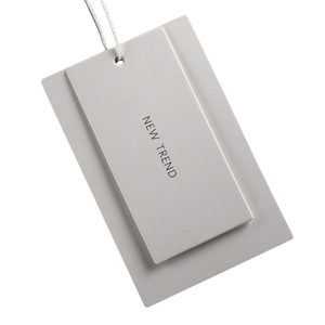 Etichette personalizzate di alta qualità stampa carta patinata etichette di abbigliamento Design di moda per il marchio di abbigliamento - Product Image 4