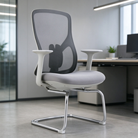 Chaise de bureau ergonomique au design moderne avec accoudoirs pour magazines