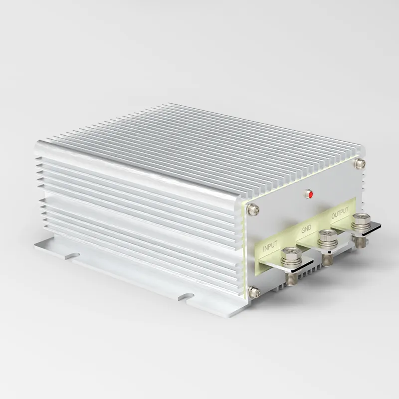 ユニバーサル出力48V DC/DCステップアップブーストコンバーター18V〜40Vパワーレギュレーター電圧コンバーター