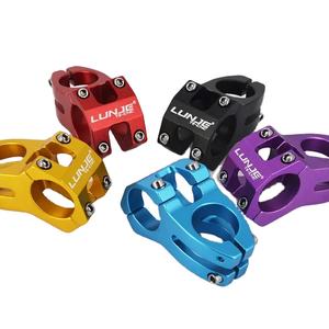 <span class=keywords><strong>Potencia</strong></span> Personalizada para Bicicleta de Montaña <span class=keywords><strong>Potencia</strong></span> Corta de 45mm para Bicicleta de Carretera y Montaña <span class=keywords><strong>Potencia</strong></span> Ajustable para <span class=keywords><strong>Manillar</strong></span> - Product Image 1