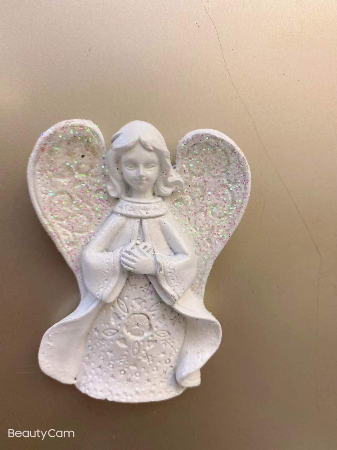 Praying angel