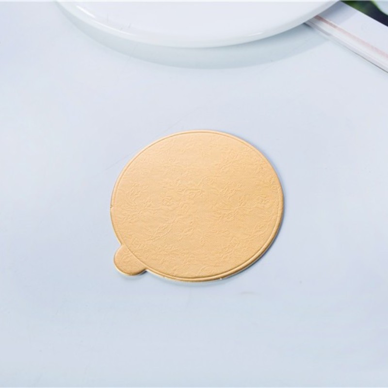 Round gold pad