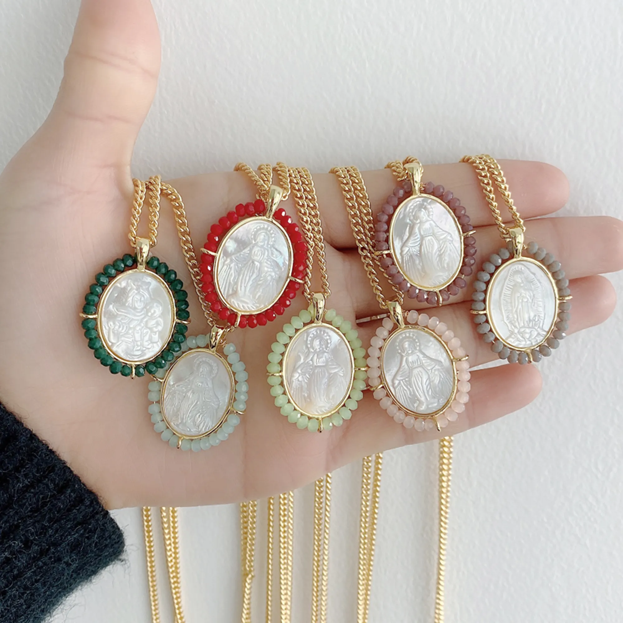 Catholicism Crtsyal Beads Mary Virgen De Guadalupe Milagrosa Shell Pendants Gold Plated Gold Chain Necklace
