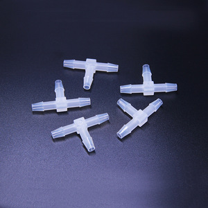Ptf1604c ข้อต่อท่อพลาสติกชนิด T ขนาด 6.4 มม. เชื่อมต่อเร็ว สำหรับใช้กับน้ำ ลม น้ำเกลือ ผลิตด้วยวิธีฉีดขึ้นรูปใสเหมือนคริสตัล - Product Image 3