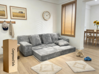 Canapé convertible modulaire trois places en velours gris clair à rayures verticales, compressé et scellé sous vide, idéal pour les écoles et les bureaux