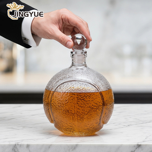 Decantador de whisky personalizado con forma de pelota de tenis, botella de licor de cristal sin plomo para whisky, bourbon, <span class=keywords><strong>vodka</strong></span>, bar, hogar, regalo. - Product Image 3