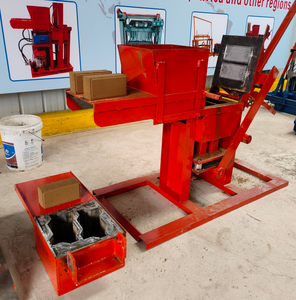 Máy ép khối bê tông đất sét thủ công hiệu quả cao cho các khu vực hạn chế năng lượng máy móc làm gạch - Product Image 6