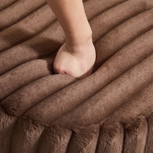 <span class=keywords><strong>Pouf</strong></span> rond moderne rembourré avec pieds en métal noir et repose-pieds en fausse fourrure pour salon, chambre et entrée - Product Image 4