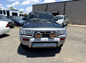 Toyota Hilux d'occasion à bas prix à vendre - Product Image 2