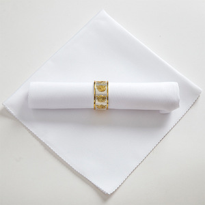 <span class=keywords><strong>Hotel</strong></span> moderno nórdico forma cuadrada blanco grueso plegable <span class=keywords><strong>boca</strong></span> mantel <span class=keywords><strong>boca</strong></span> toallita paño occidental restaurante servilleta paño - Product Image 2