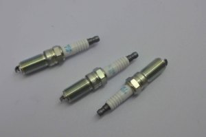 EMBALLAGE ÉLECTRONIQUE - 4 pièces par emballage - Convient aux bougies d'allumage pour Hyundai ACCENT I (X-3) BKR6E - Product Image 4