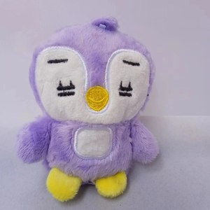 Usine En Gros KPOP Porte-clés Doux En Peluche Poupée Couette avec Lapin <span class=keywords><strong>Pingouin</strong></span> TXT PP Coton Remplissage et Peluche Sac Pendentif - Product Image 4