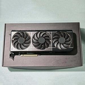 Tarjeta Gráfica RTX 5070 Ti de 16GB GDDR7 de 256 bits con Potente Sistema de Refrigeración para Juegos y Computación de IA, Usada, para Ordenador de Escritorio, en Stock - Product Image 2