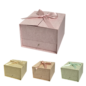 Boîte cadeau surprise à double <span class=keywords><strong>porte</strong></span> en papier avec ruban de luxe sur mesure en gros - Product Image 1