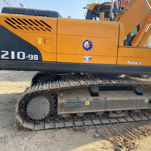 Excavadora de cadenas Hyundai 220 usada de 20 toneladas de China, modelo R220LC-9S, con 1.5 años de garantía en componentes principales y capacidad de cazo de 1.15m, a bajo precio. - Product Image 3