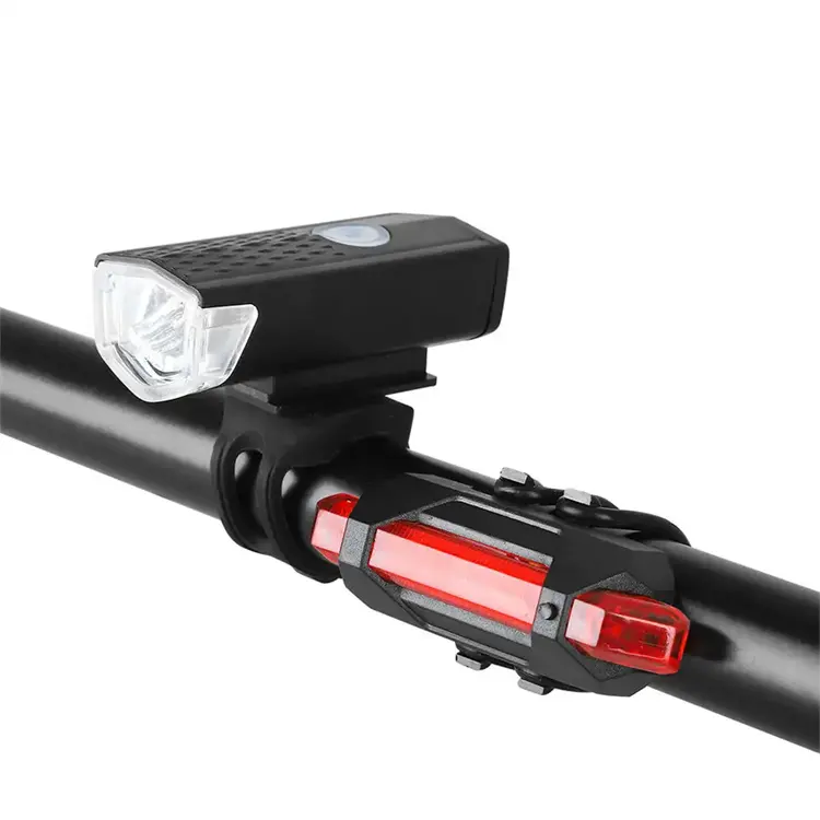 Ensemble d'éclairage de vélo ABS USB rechargeable 300 lumens combo feu avant et arrière de vélo