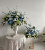 Décoration de mariage Centre de table Composition florale bleue et blanche Grande boule de fleurs Fleurs en soie mélangées Effet naturel Décoration d'allée
