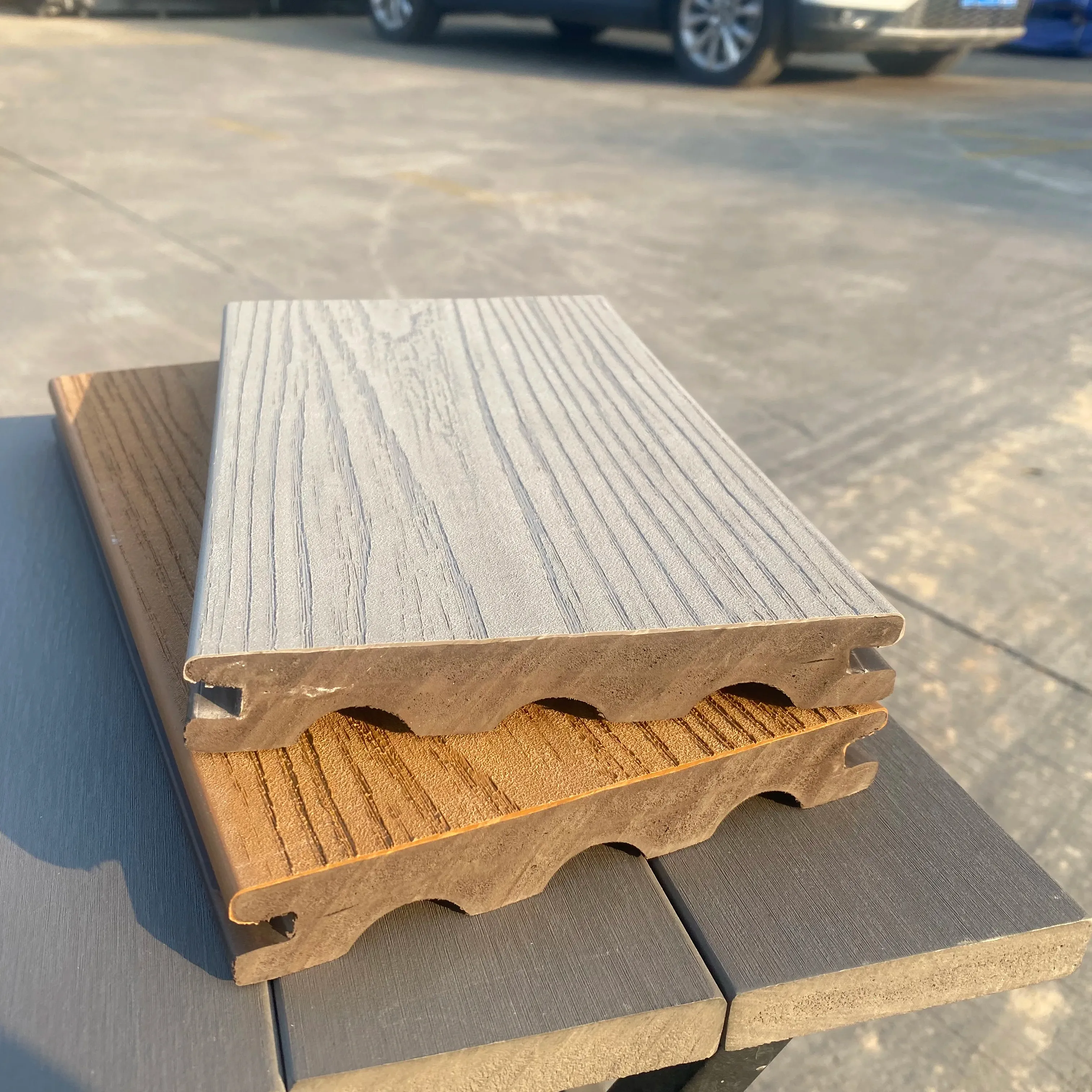 China factory ood price Decking Wood Grain PVC Decking Outdoor Flooring Pvc Wood Floating Composite Deck Outdoor
