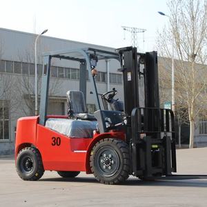 Montacargas de 3T 3000 kg de Alta Calidad, Totalmente Personalizable, <span class=keywords><strong>Motor</strong></span> Japonés, Certificación CE ISO, Montacargas Diésel - Product Image 1