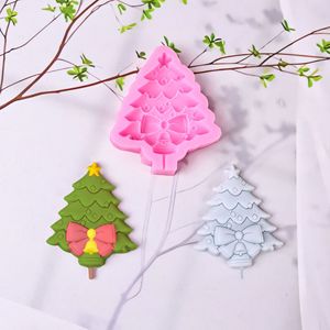 Nouvelles idées : Moule à <span class=keywords><strong>gâteau</strong></span> en silicone en forme de carte, motif étoile de dessin animé, cloche et sapin de Noël, résistant à la chaleur pour four - Modèle sapin de Noël - Product Image 4
