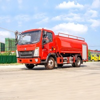 Sinotruk Howo personnalisé 5 CBM camion-citerne à eau camion de lutte contre l'incendie 4x2 télécommande camion de sauvetage diesel de lutte contre l'incendie