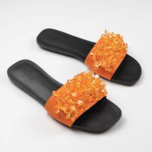 Sandalias Estilo 2025 - Modernas Pantuflas con Cuentas Resistentes al Agua para Mujer. Zapatos para Dama - Product Image 3