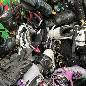 S18 Patins à roulettes pour adultes d'<span class=keywords><strong>occasion</strong></span> en gros Bottes <span class=keywords><strong>de</strong></span> patinage d'<span class=keywords><strong>occasion</strong></span> Accessoires <span class=keywords><strong>Chaussures</strong></span> pour hommes et femmes adultes en bon état - Product Image 3