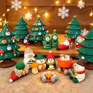 Figura <span class=keywords><strong>de</strong></span> Gato Navideño Kawaii, Adorno <span class=keywords><strong>de</strong></span> Resina para Árbol <span class=keywords><strong>de</strong></span> Navidad, Miniatura para Hogar u Oficina, Regalo Creativo para las Fiestas - Product Image 3